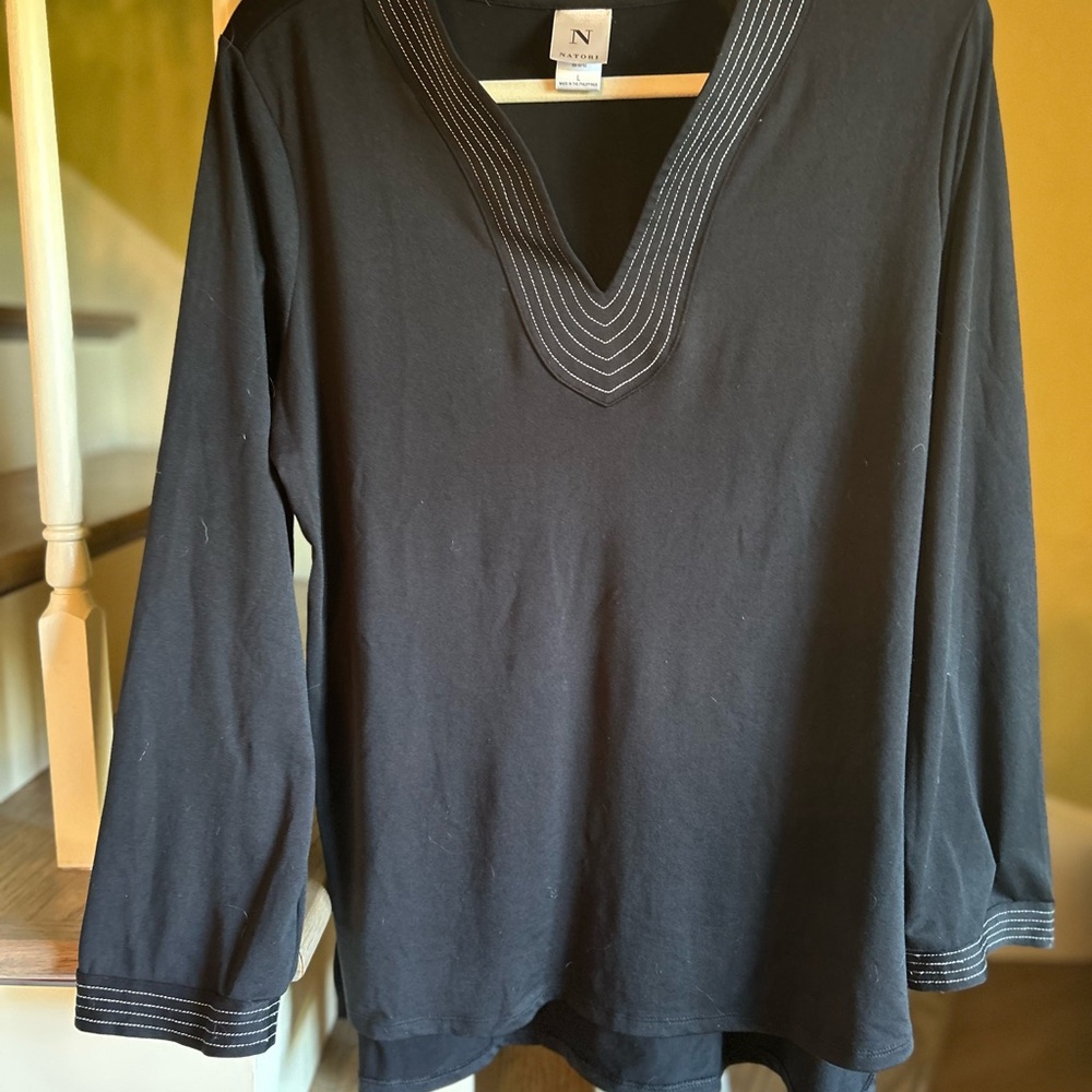 Natori Black Long Sleeve Top with White Stitching